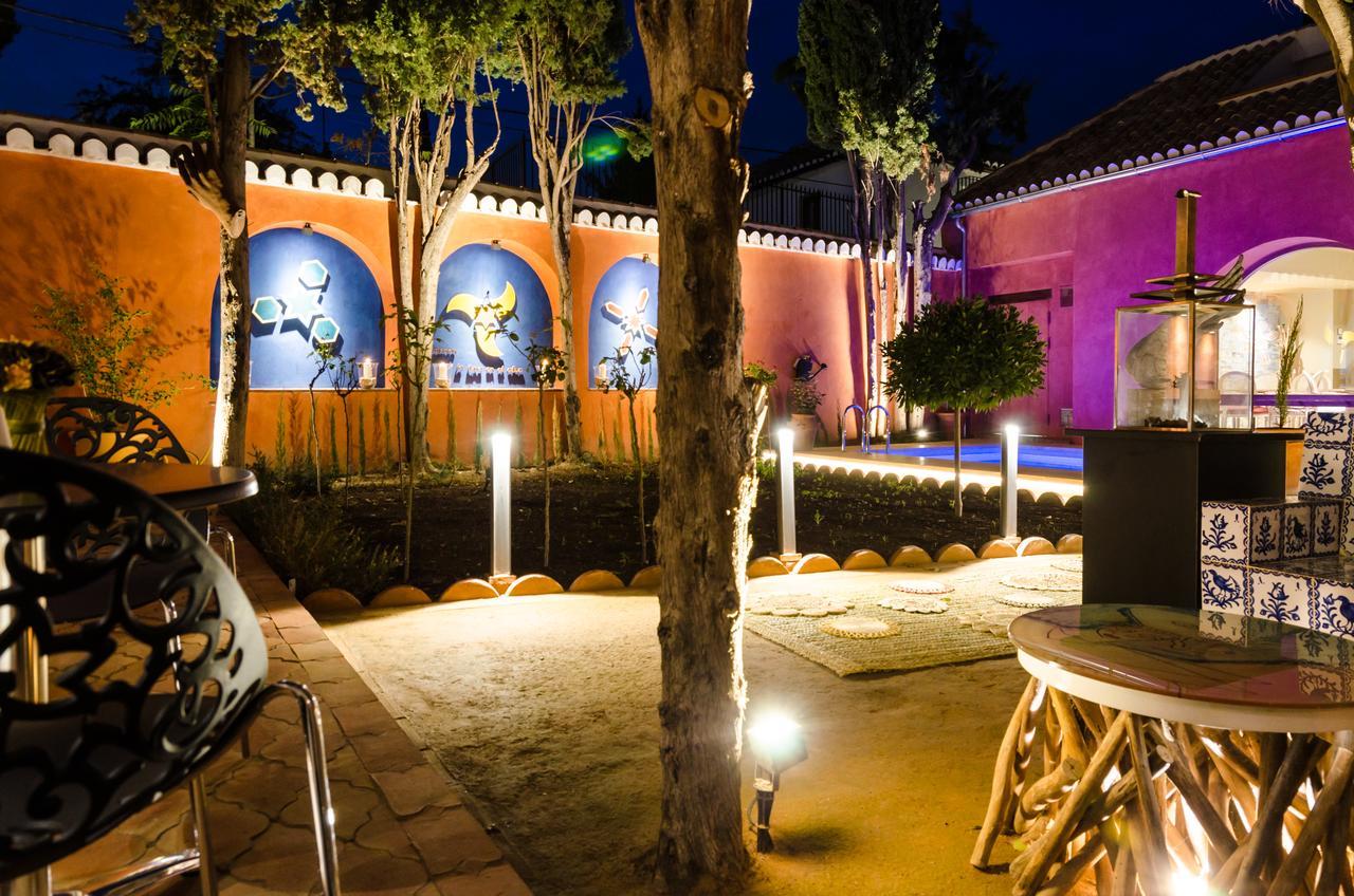 Alojamiento Con Encanto La Luna En El Alba Granada Bagian luar foto