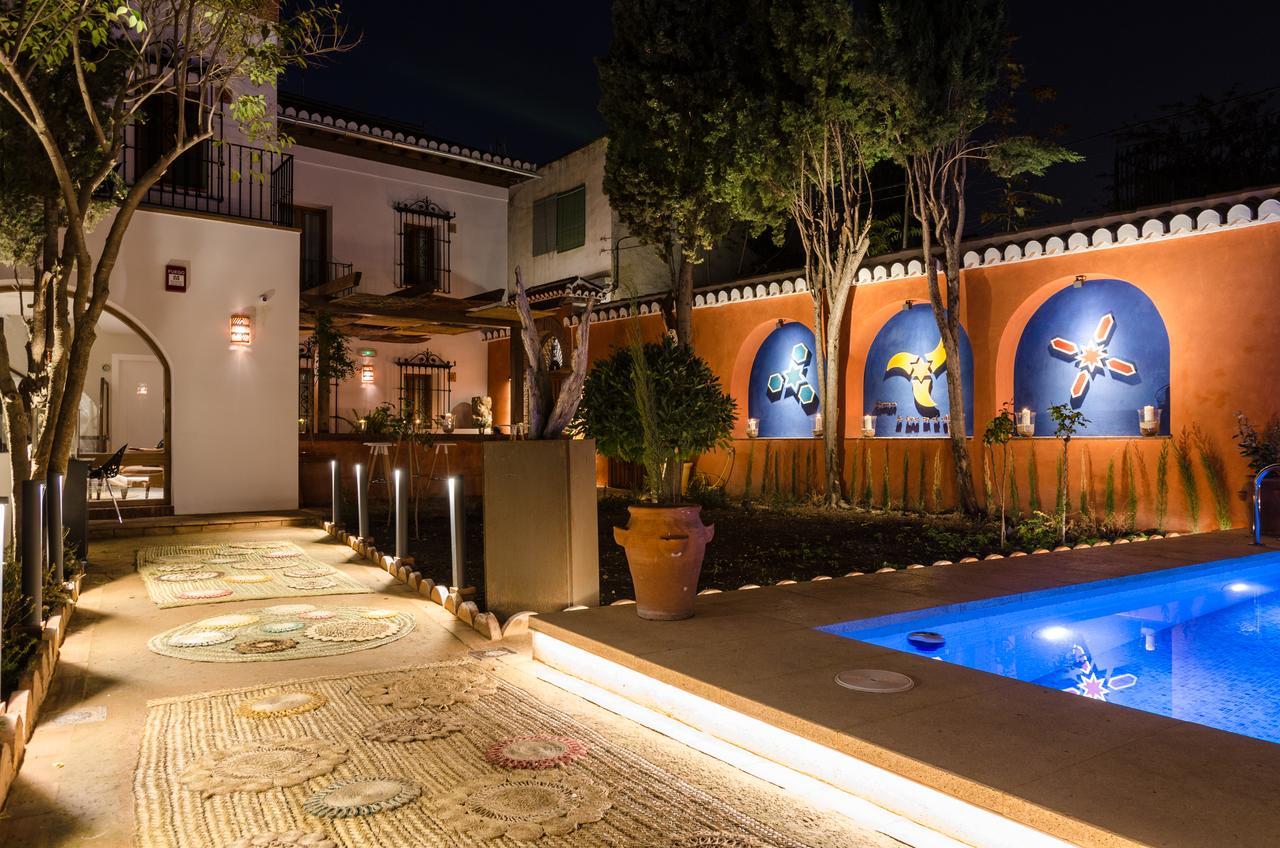 Alojamiento Con Encanto La Luna En El Alba Granada Bagian luar foto